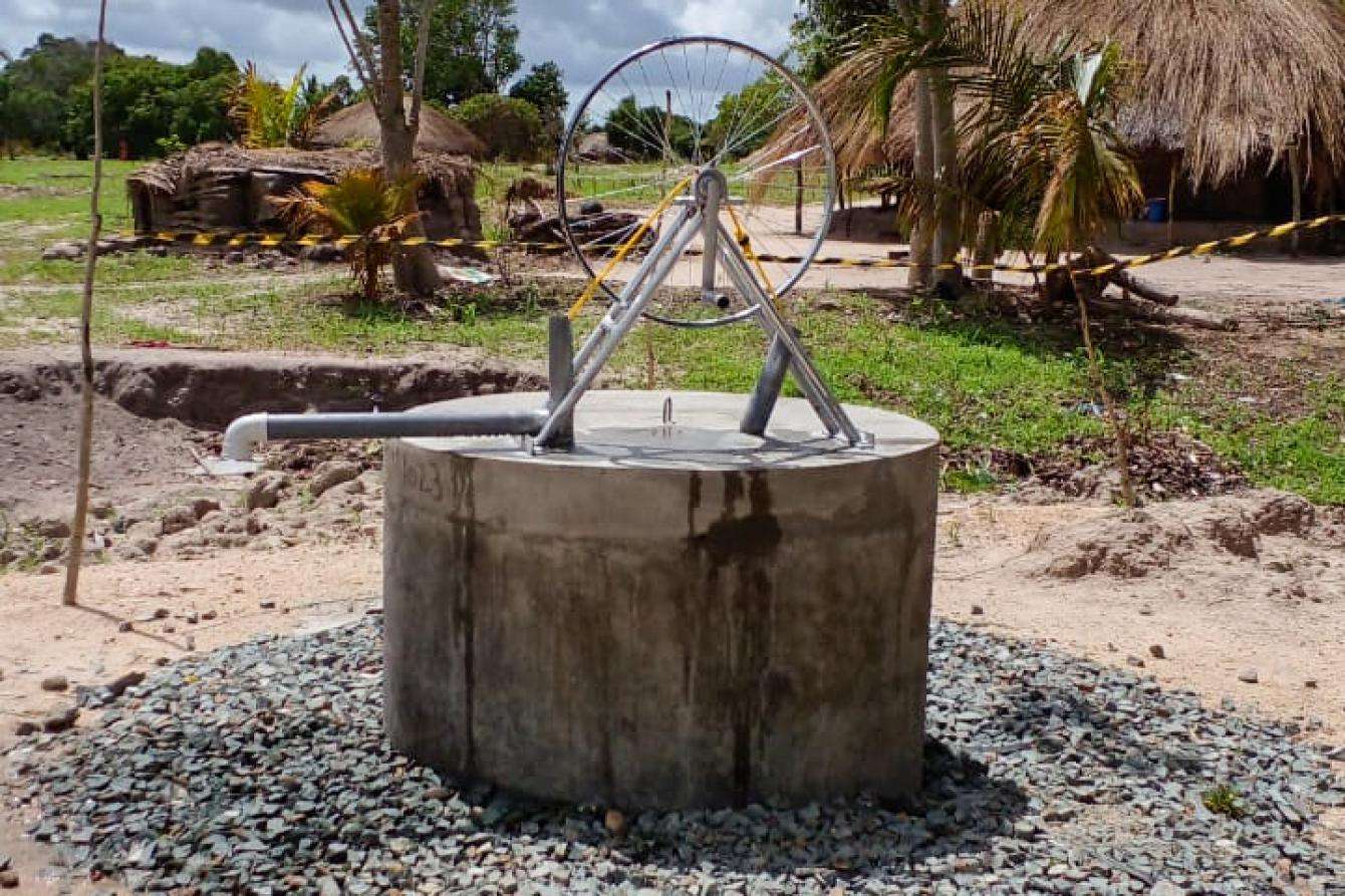 View of one of the safeguarded wells equipped with hand pump systems built by MSF to facilitate access to water for communities.