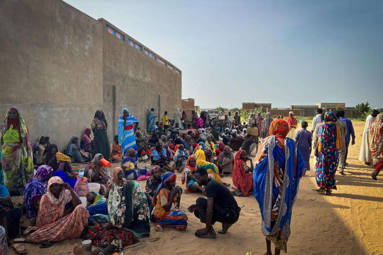 Refugees fleeing Sudan conflict wait to be treated by Doctors Without Borders teams in Adré hospital, Chad.