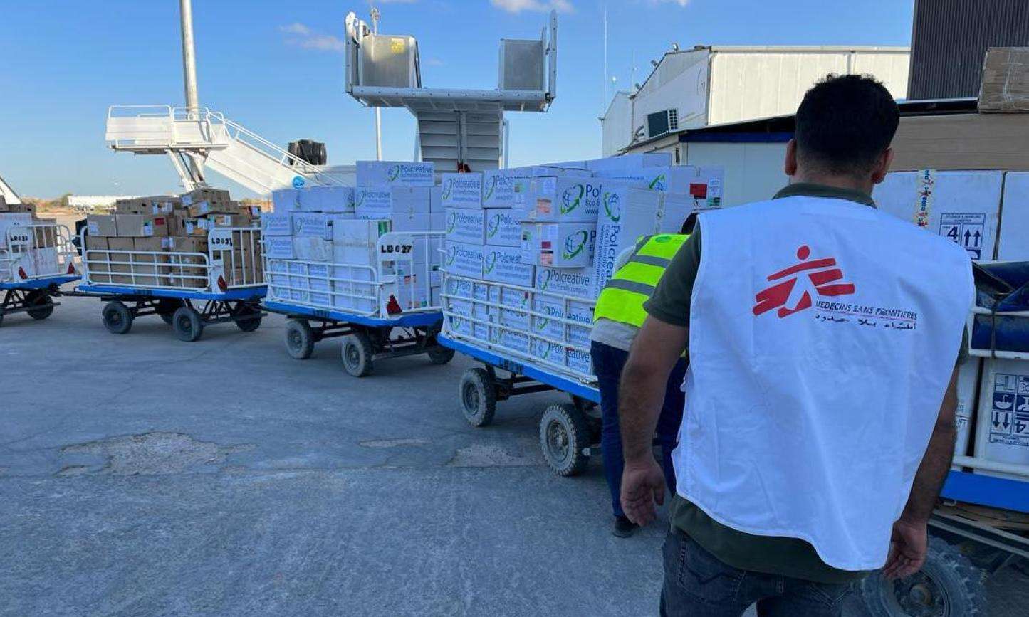 An MSF logistics coordinator supervises the convoy of medical material en route to Derna, Libya.