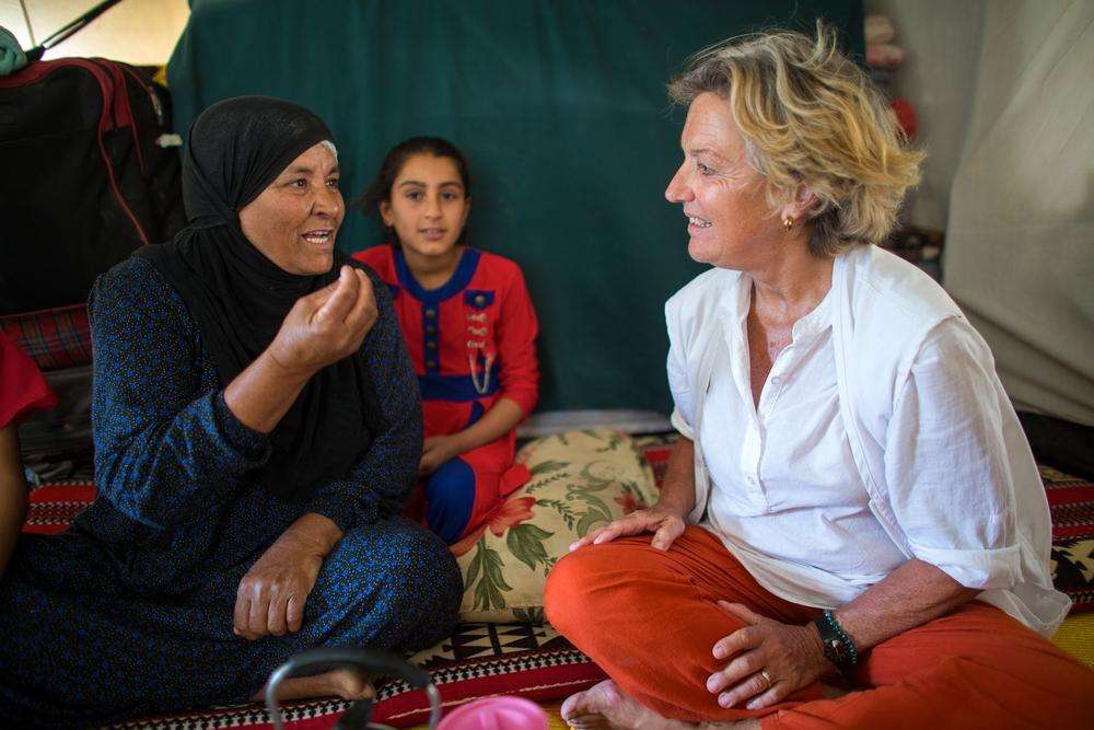 MSF provides mental health activities in Khanaqin refugee camp in northeast Iraq. The blond expat mental health officer is Eva Raith Ruder