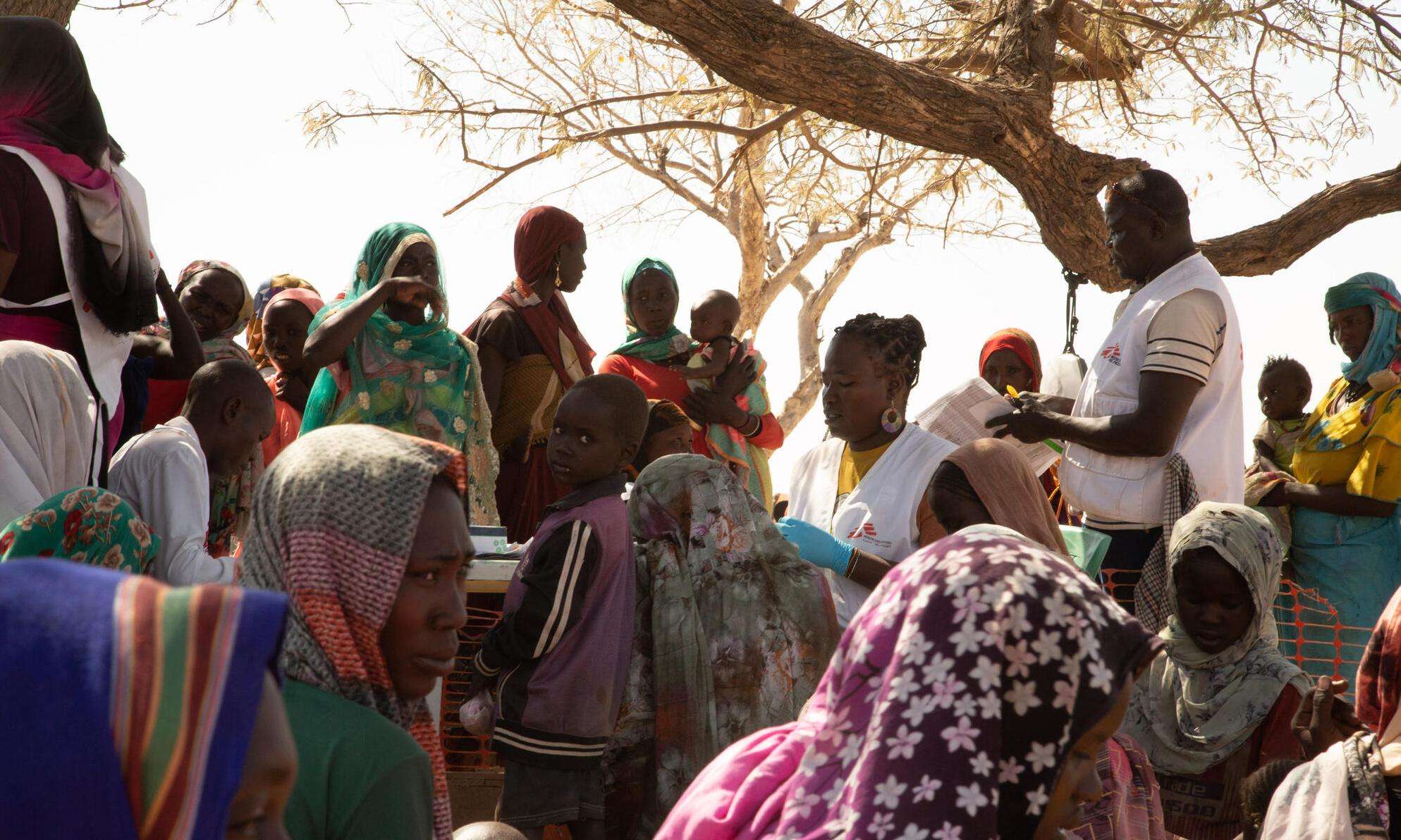 MSF staff triage patients at Daguessa refugee camp in Chad.