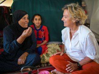 MSF provides mental health activities in Khanaqin refugee camp in northeast Iraq. The blond expat mental health officer is Eva Raith Ruder