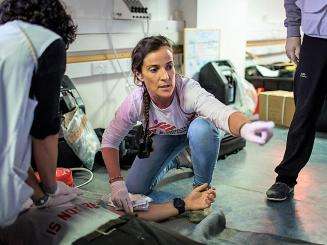 MSF Nurse participating in an MCP training onboard the Aquarius during the navigation to the Search and Rescue Area.