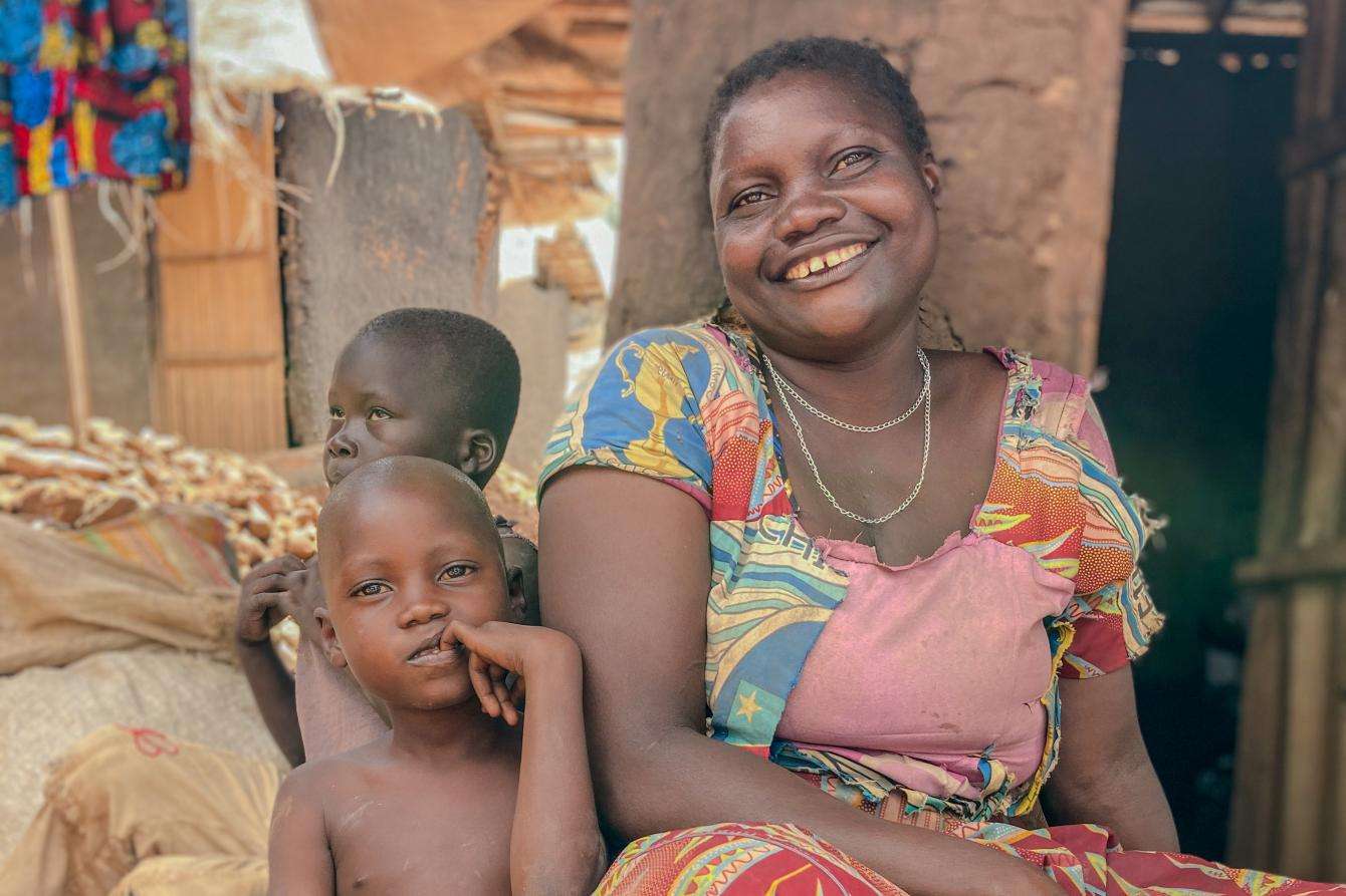 A mother and her children in Chawa IDP camp, Democratic Republic of Congo.