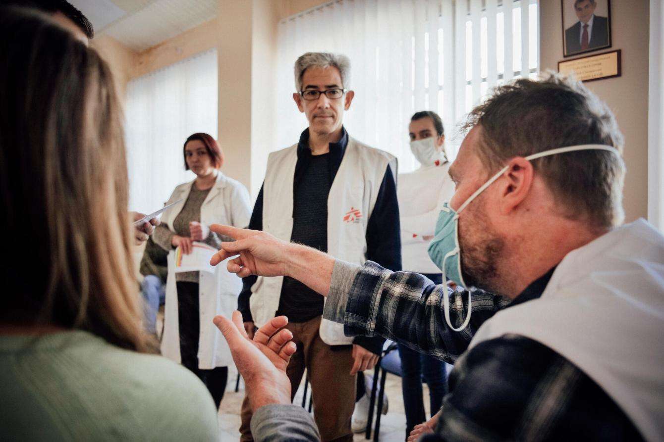View of a training to manage mass influx of wounded given by MSF Staff Edward Chu, Advisor for Emergency Medicine, and Joachim Gruber, medical doctor in a hospital in Lviv.