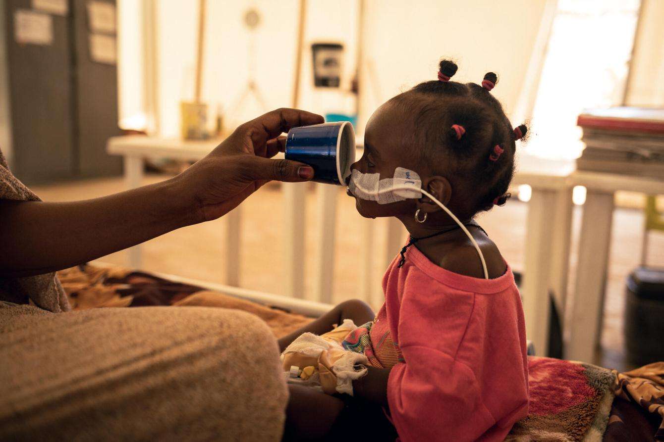 Djout, 11 months old, is treated for severe acute malnutrition with complications at the MSF-run inpatient therapeutic feeding center in Adré, Chad.