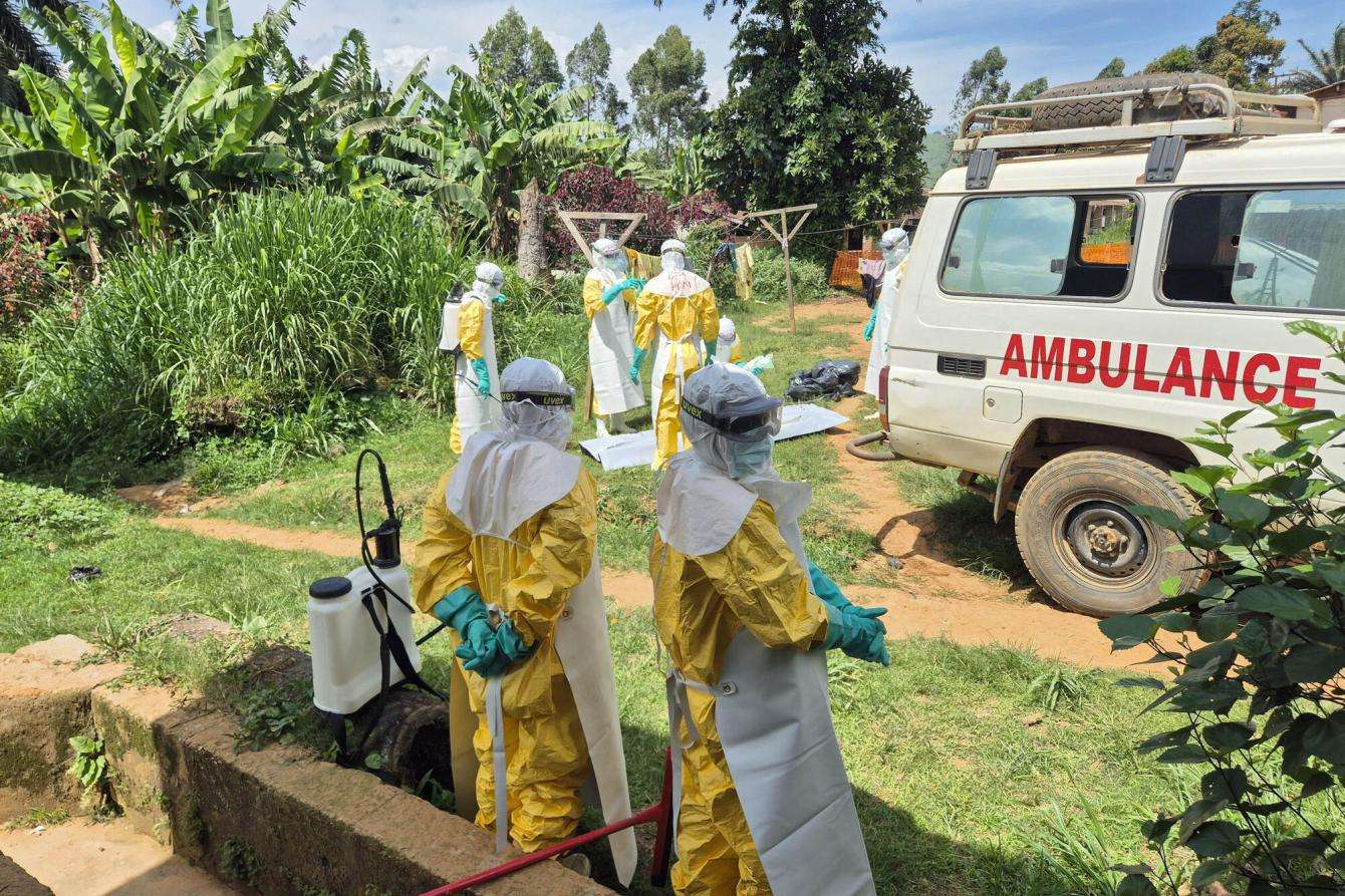 At MSF's Ebola treatment center in Mongbwalu, our teams manage the safe handling and preparation of deceased patients before they are transferred to the morgue. 